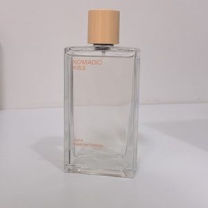 Zara Nomatic Kiss Perfume